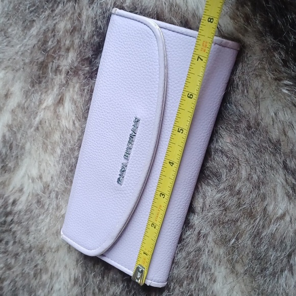 Dana Buchman  wallet - Picture 16 of 16